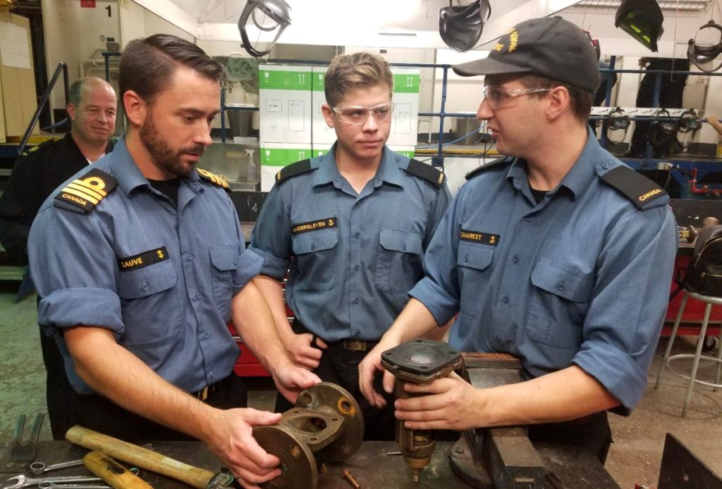OS Vandersleyen (centre) and OS Charest (right) are joined by Cdr Sauvé