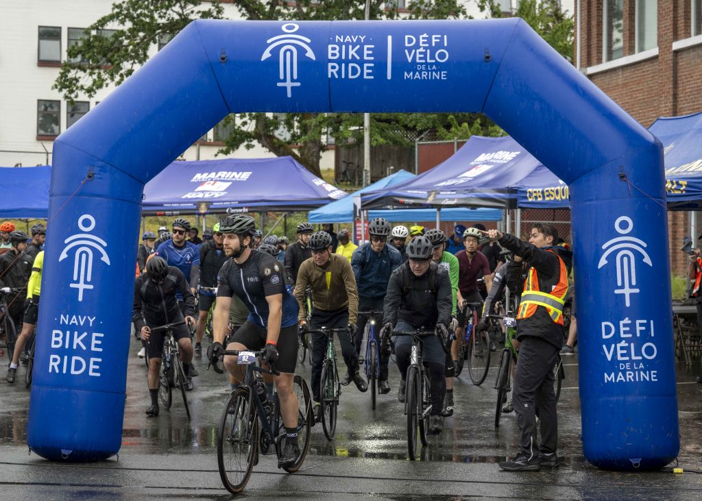 Participants depart the starting line during the Navy Bike Ride at Canadian Forces Base Esquimalt, British Columbia on 31 May 2025.
Photo Credit: Sailor 3rd Class Jacob Saunders, MARPAC Imaging Services, Esquimalt, BC.