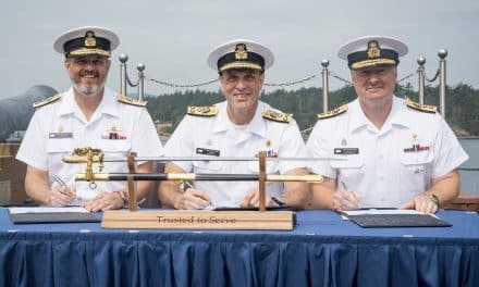 Les Forces maritimes du Pacifique et la Force opérationnelle interarmées du Pacifique accueillent de nouveaux dirigeants