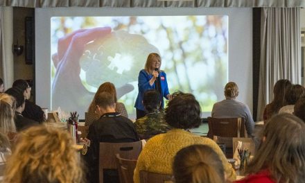 Le Symposium sur la Ménopause Apporte Sensibilisation et Soutien à l’Équipe de la Défense
