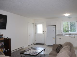 After-Kitchen-and-front-door
