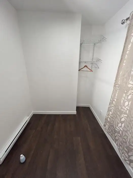 $1500 One Bedroom Suite View Royal