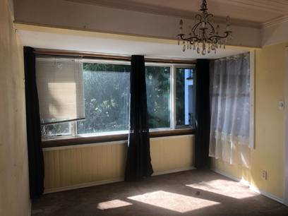 Apartment for Rent in a Converted Mansion – Upper Quadra St