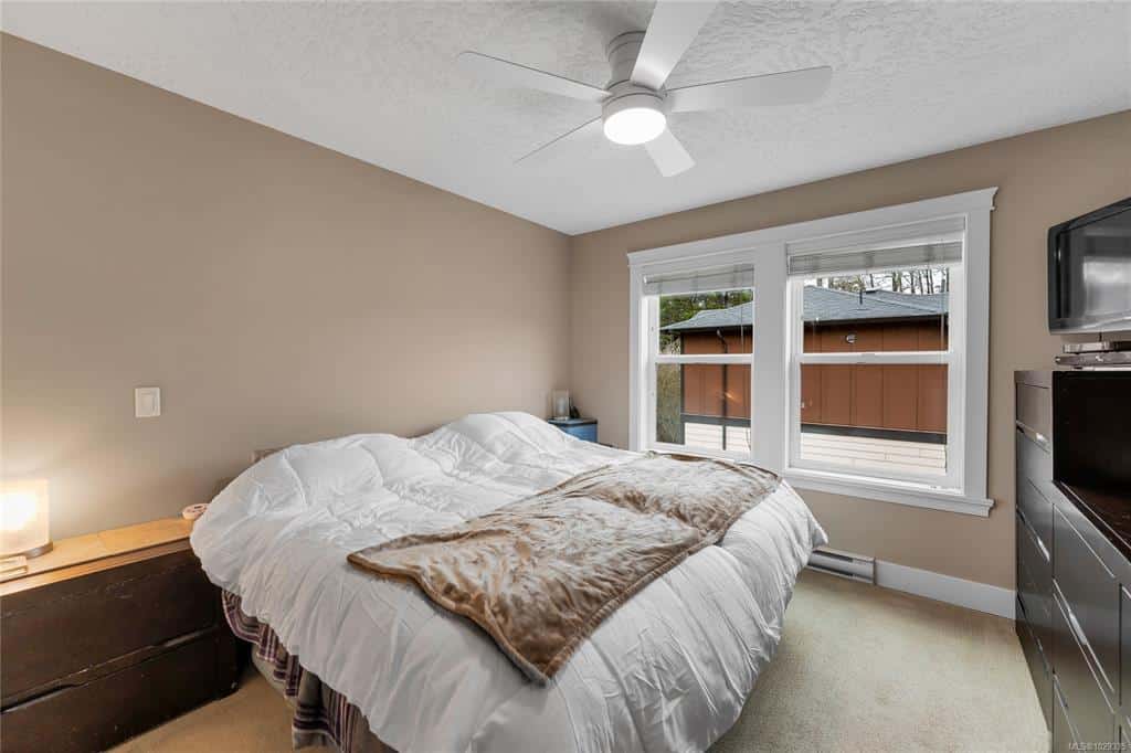 Maison en rangée à Langford : 4 chambres, 4 salles de bain – 659 000 $