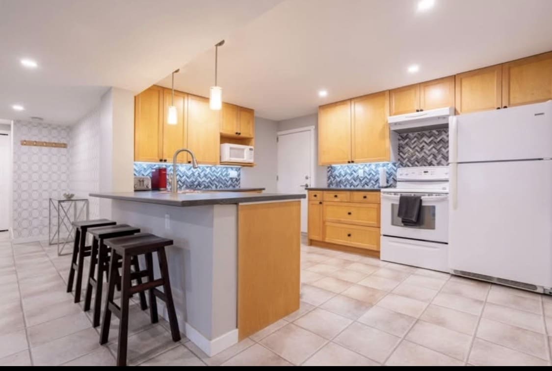 Furnished HUGE 2 bedroom suite